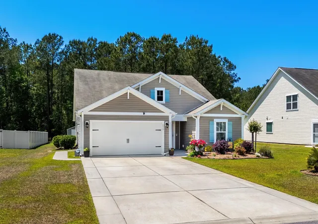 Photo 3 of Single family home for sale at 1315 Golden Valley Pl, Little River, SC 29566 | MLS# 2611176 | Listing updated on 2026-09-09
