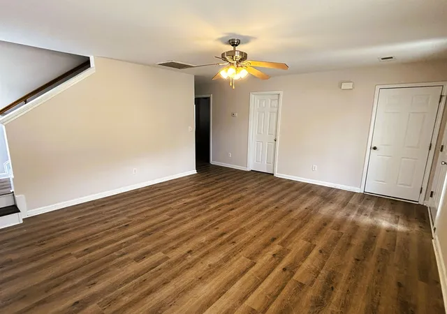 Photo 4 of Single family home for sale at 9050 Gatewick Ct, Myrtle Beach, SC 29579 | MLS# 2611257 | Listing updated on 2026-09-04