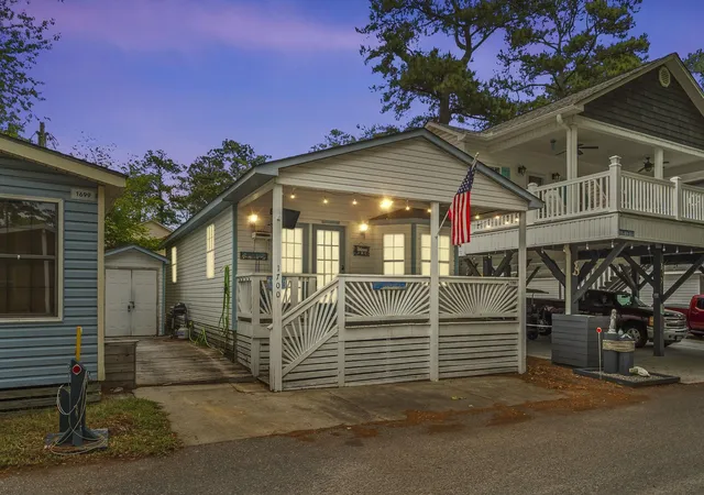 Photo 1 of Manufactured home for sale at 6001 1700 S Kings Hwy, Myrtle Beach, SC 29575 | MLS# 2611388 | Listing updated on 2026-09-13