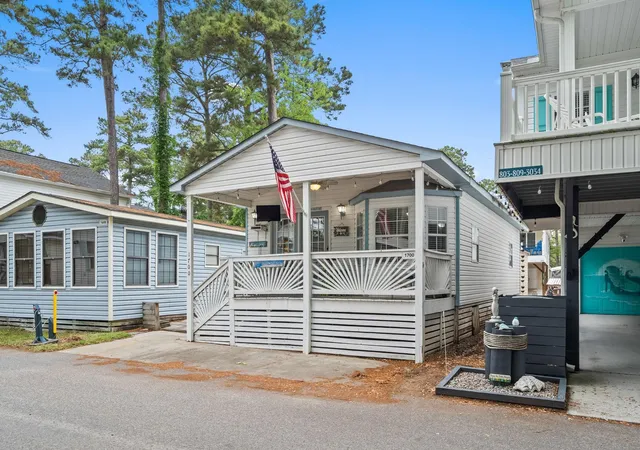 Photo 3 of Manufactured home for sale at 6001 1700 S Kings Hwy, Myrtle Beach, SC 29575 | MLS# 2611388 | Listing updated on 2026-09-13
