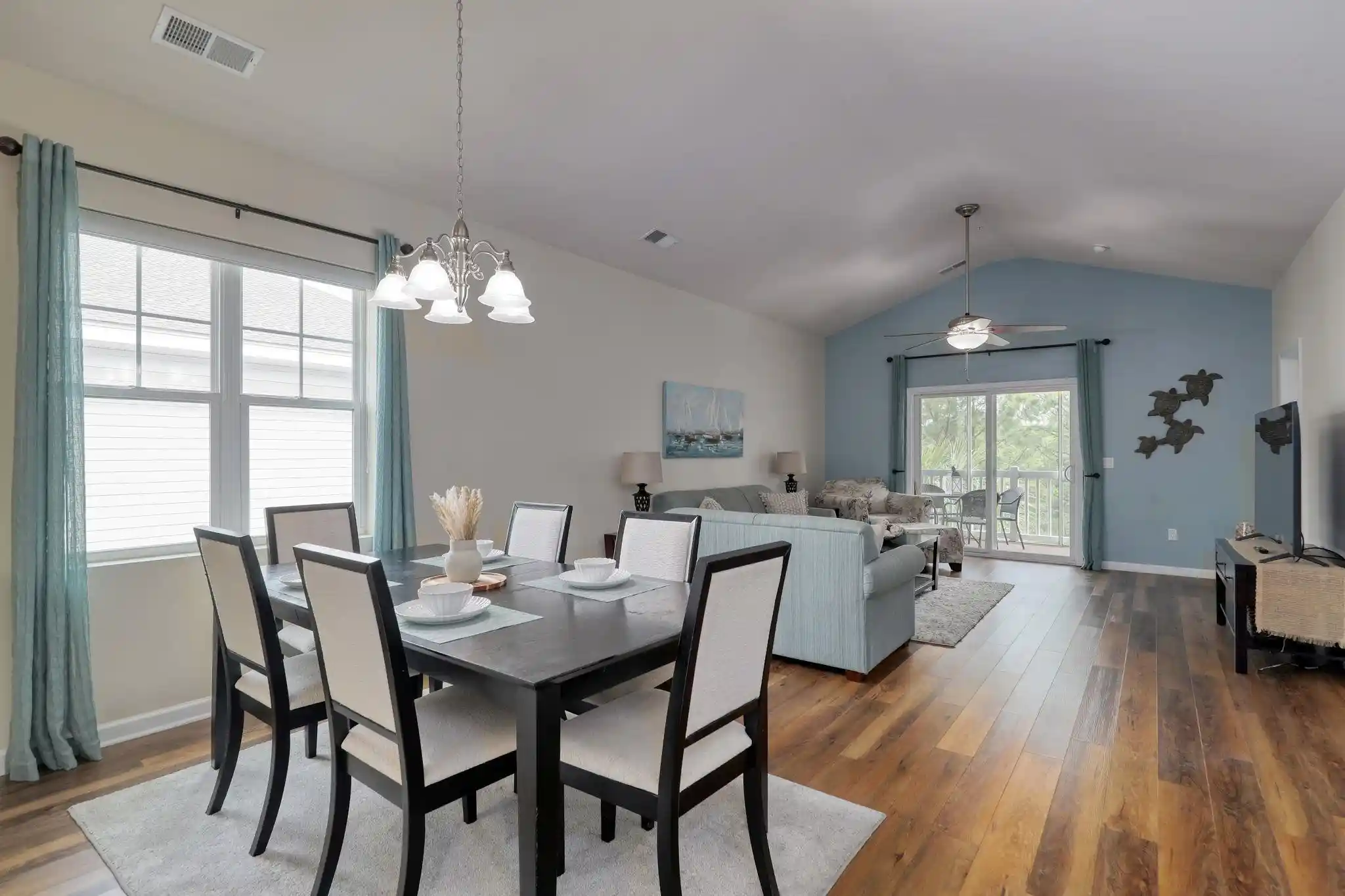Listing Photo 2 - Condo for sale in 6253 Catalina Dr located at 6253 Catalina Dr, North Myrtle Beach, SC 29582 - Unit #1531