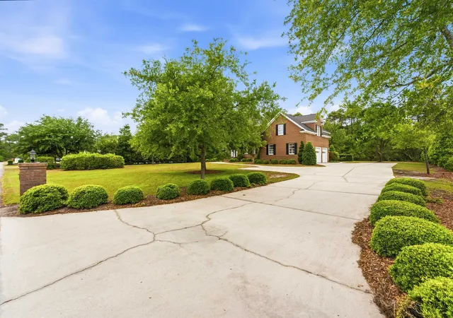 Photo 3 of Single family home for sale at 3013 Holly Berry Ct, Myrtle Beach, SC 29579 | MLS# 2611432 | Listing updated on 2026-09-10