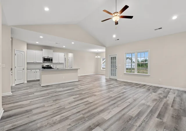 Photo 3 of Single family home for sale at 72 Cove Ln, Georgetown, SC 29440 | MLS# 2611833 | Listing updated on 2026-10-02