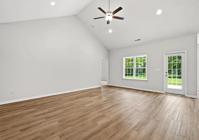 Photo 2 of Single family home for sale at 112 Cove Ln, Georgetown, SC 29440 | MLS# 2611870 | Listing updated on 2026-10-02
