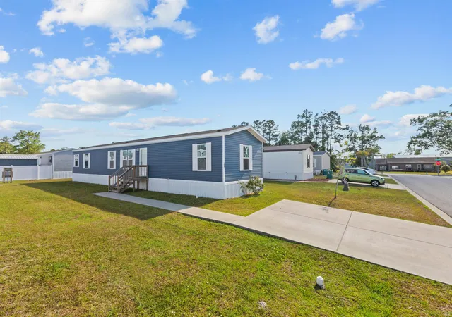 Photo 2 of Manufactured home for sale at 108 Shetland Woods Dr, Myrtle Beach, SC 29577 | MLS# 2611929 | Listing updated on 2026-09-14