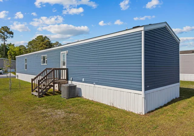 Photo 3 of Manufactured home for sale at 108 Shetland Woods Dr, Myrtle Beach, SC 29577 | MLS# 2611929 | Listing updated on 2026-09-14