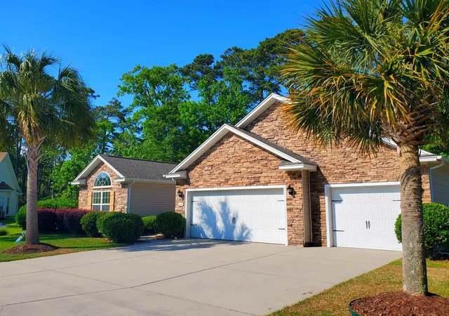 Photo 2 of Single family home for sale at 204 Chesterfield Ct, Surfside Beach, SC 29575 | MLS# 2612225 | Listing updated on 2026-09-28