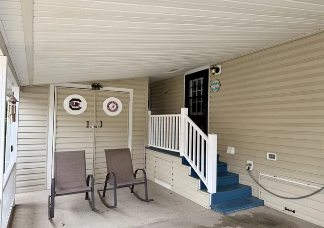 Photo 3 of Sale Pending at 505 Meadowlark Dr, Myrtle Beach, SC 29575 | MLS# 2612331 | Listing updated on 2026-09-02