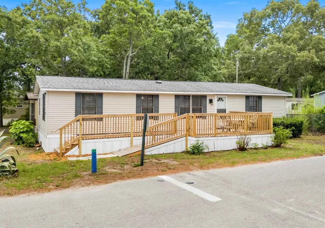 Photo 2 of Manufactured home for sale at 1529 Virgo Ln, Myrtle Beach, SC 29575 | MLS# 2612429 | Listing updated on 2026-09-11