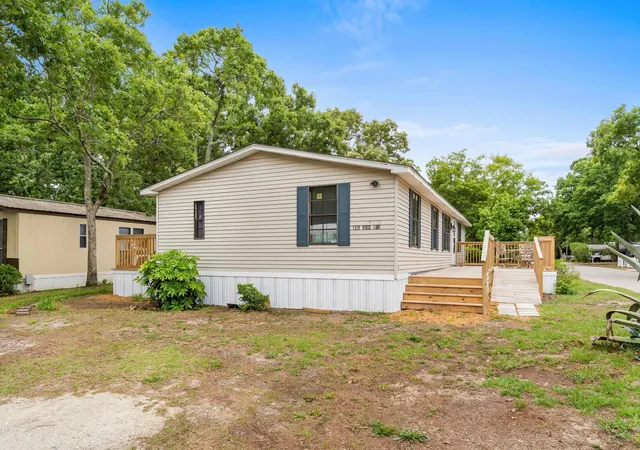 Photo 3 of Manufactured home for sale at 1529 Virgo Ln, Myrtle Beach, SC 29575 | MLS# 2612429 | Listing updated on 2026-09-11