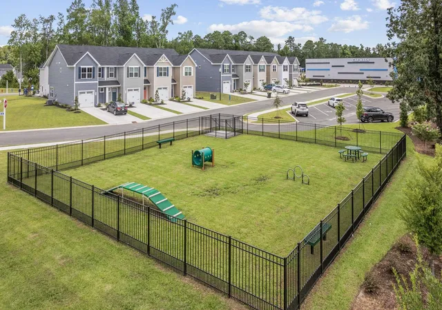Photo 3 of Sale Pending at 302 Myrtle Meadows Dr #na, Conway, SC 29526 | MLS# 2612850 | Listing updated on 2026-09-29