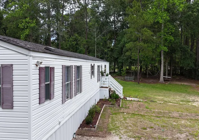 Photo 3 of Manufactured home for sale at 1194 Rainbow Dr, Loris, SC 29569 | MLS# 2613421 | Listing updated on 2026-09-11