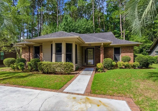 Photo 1 of Single family home for sale at 107 Mayberry Ln, Conway, SC 29526 | MLS# 2613702 | Listing updated on 2026-09-22