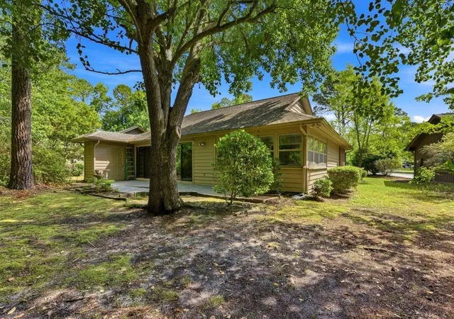 Photo 2 of Single family home for sale at 107 Mayberry Ln, Conway, SC 29526 | MLS# 2613702 | Listing updated on 2026-09-22