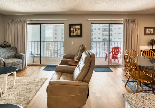 Photo 3 of Sale Pending at 5905 S Kings Hwy #512-B, Myrtle Beach, SC 29577 | MLS# 2613715 | Listing updated on 2026-09-11