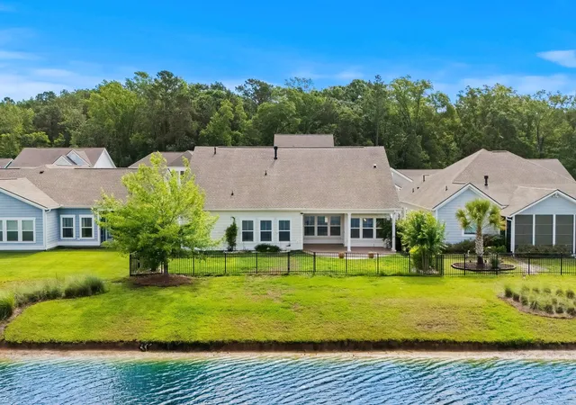 Photo 3 of Single family home for sale at 2435 Goldfinch Dr, Myrtle Beach, SC 29577 | MLS# 2613740 | Listing updated on 2026-09-02