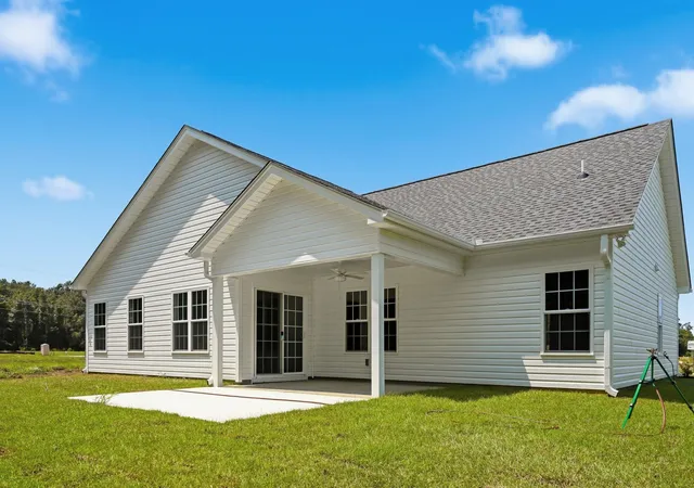 Photo 2 of Sale Pending at 168 Gray Owl Dr, Conway, SC 29527 | MLS# 2613787 | Listing updated on 2026-10-22