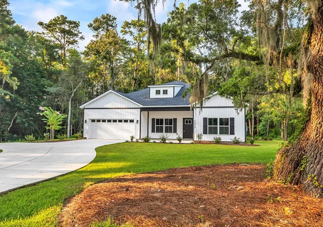 Photo 3 of Single family home for sale at 5649 Highway 668, Conway, SC 29526 | MLS# 2613882 | Listing updated on 2026-09-02