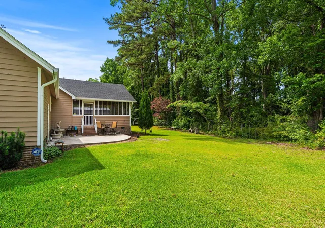 Photo 3 of Single family home for sale at 4935 Meadow St, Loris, SC 29569 | MLS# 2613892 | Listing updated on 2026-09-07