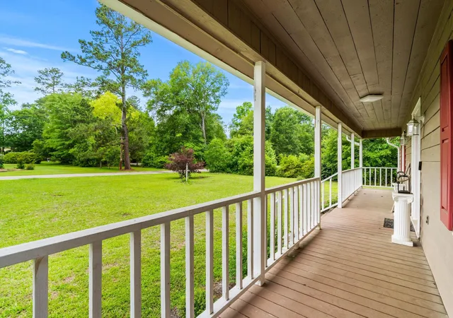 Photo 4 of Single family home for sale at 4935 Meadow St, Loris, SC 29569 | MLS# 2613892 | Listing updated on 2026-09-07