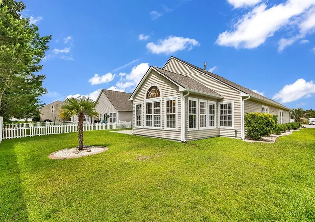 Photo 2 of Single family home for sale at 273 Palmetto Glen Dr, Myrtle Beach, SC 29588 | MLS# 2614015 | Listing updated on 2026-09-14