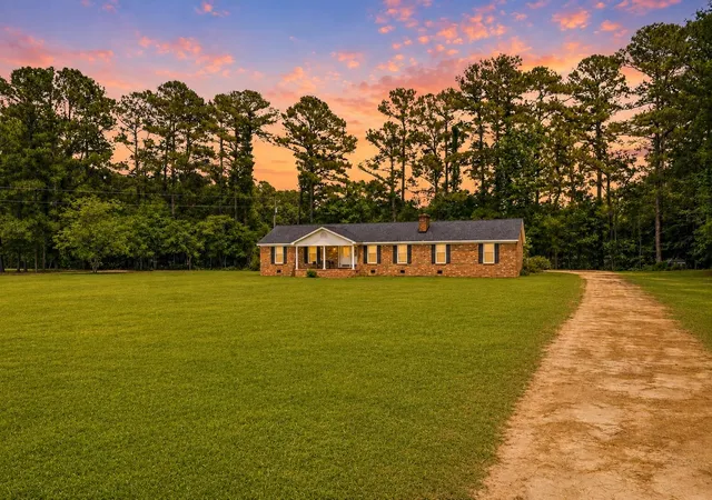 Photo 2 of Single family home for sale at 1315 Sioux Swamp Dr, Conway, SC 29527 | MLS# 2614082 | Listing updated on 2026-09-28