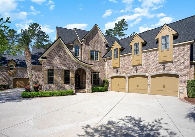Photo 2 of Single family home for sale at 529 Nautilus Dr, Murrells Inlet, SC 29576 | MLS# 2614189 | Listing updated on 2026-09-03