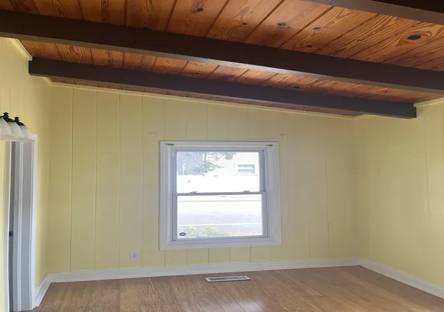 Photo 4 of Single family home for sale at 508 26th Avenue S, North Myrtle Beach, SC 29582 | MLS# 2614248 | Listing updated on 2026-09-21