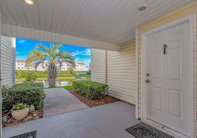 Photo 3 of Condo for sale at 2258 Clearwater Dr #D, Myrtle Beach, SC 29575 | MLS# 2614420 | Listing updated on 2026-09-11