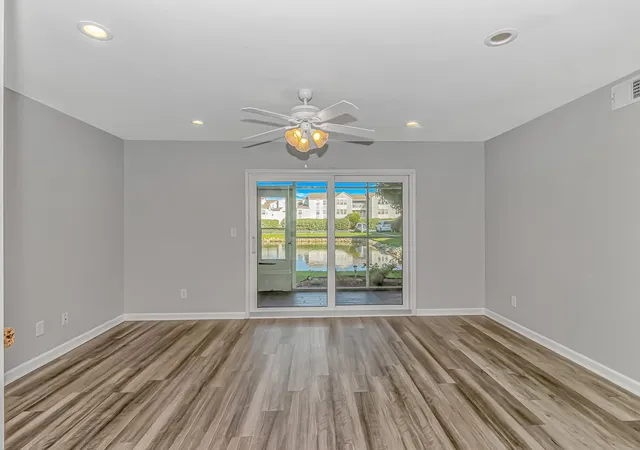 Photo 3 of Condo for sale at 2258 Clearwater Dr #D, Myrtle Beach, SC 29575 | MLS# 2614420 | Listing updated on 2026-09-11