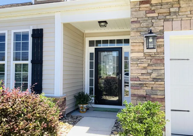 Photo 2 of Sale Pending at 140 Parmelee Dr #E, Murrells Inlet, SC 29576 | MLS# 2614488 | Listing updated on 2026-09-11