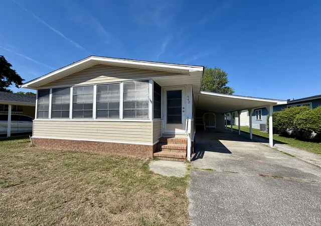 Photo 1 of Sale Pending at 542 Oceanside Dr, Myrtle Beach, SC 29575 | MLS# 2614502 | Listing updated on 2026-09-04
