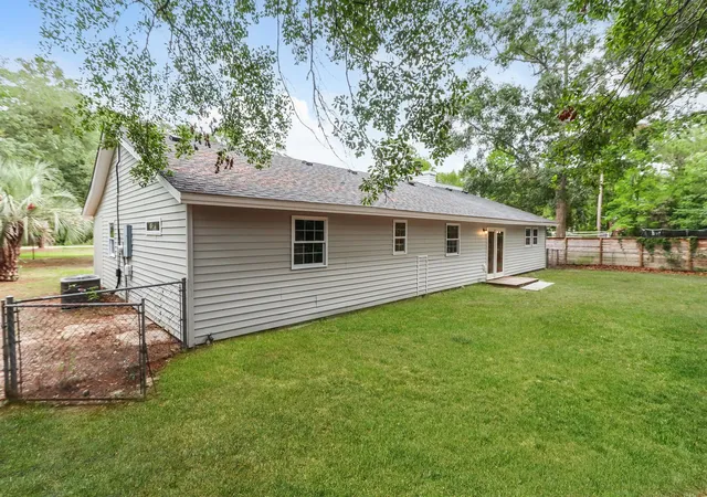 Photo 4 of Sale Pending at 745 Tyson Dr, Pawleys Island, SC 29585 | MLS# 2614702 | Listing updated on 2026-10-01