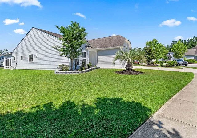 Photo 3 of Single family home for sale at 1253 Prescott Cir, Myrtle Beach, SC 29577 | MLS# 2614710 | Listing updated on 2026-09-28