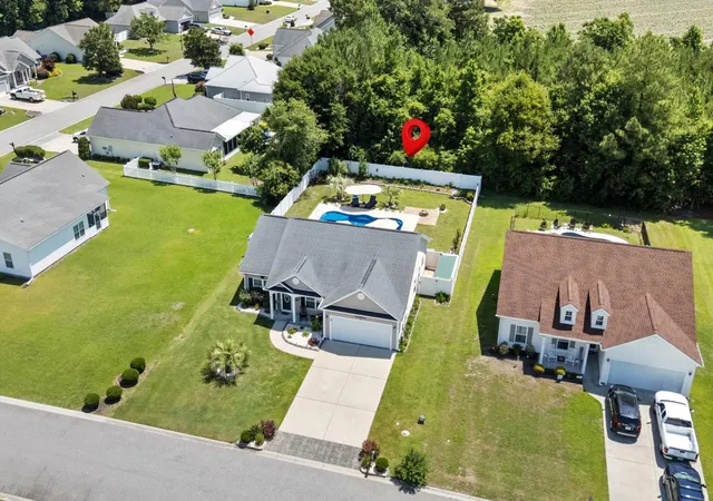 Photo 3 of Sale Pending at 205 Maple Oak Dr, Conway, SC 29526 | MLS# 2614746 | Listing updated on 2026-09-18