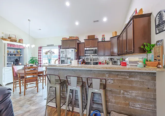 Photo 4 of Single family home for sale at 156 Oak Crst Cir, Longs, SC 29568 | MLS# 2614781 | Listing updated on 2026-09-18