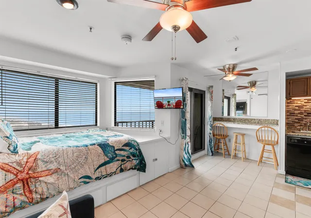 Photo 2 of Condo for sale at 5905 S Kings Hwy #809, Myrtle Beach, SC 29575 | MLS# 2614795 | Listing updated on 2026-09-11