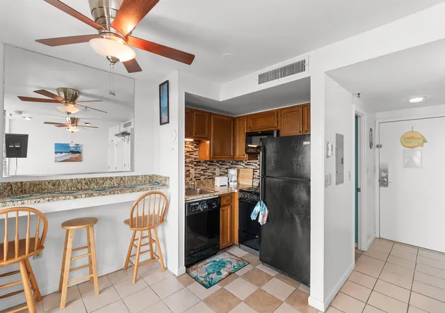 Photo 3 of Condo for sale at 5905 S Kings Hwy #809, Myrtle Beach, SC 29575 | MLS# 2614795 | Listing updated on 2026-09-11