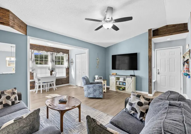 Listing Photo 2 - Condo for sale in building located at 1931 Bent Grass Dr, Surfside Beach, SC 29575 - Unit #F