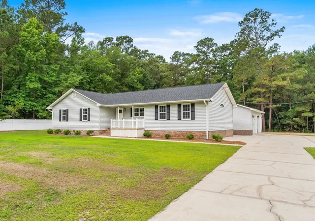 Photo 2 of Sale Pending at 240 Ole Maple St, Loris, SC 29569 | MLS# 2614901 | Listing updated on 2026-09-14
