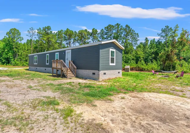 Photo 2 of Manufactured home for sale at 8790 Luck Rd, Nichols, SC 29581 | MLS# 2615073 | Listing updated on 2026-09-05
