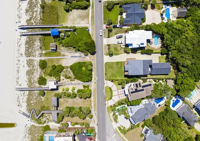 Photo 3 of Single family home for sale at 5725 N Ocean Blvd, Myrtle Beach, SC 29577 | MLS# 2615112 | Listing updated on 2026-09-11