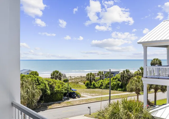 Photo 3 of Single family home for sale at 5725 N Ocean Blvd, Myrtle Beach, SC 29577 | MLS# 2615112 | Listing updated on 2026-09-11