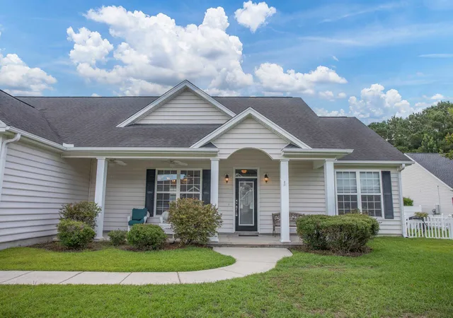 Photo 2 of Single family home for sale at 36 Easter Lilly Ct, Murrells Inlet, SC 29576 | MLS# 2615366 | Listing updated on 2026-09-05