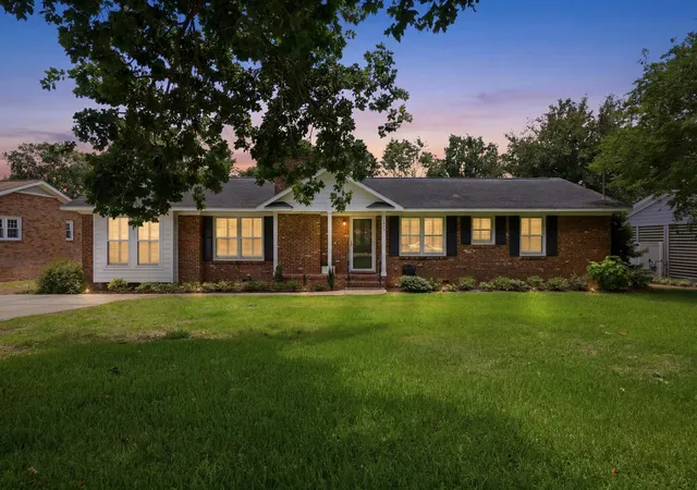 Photo 1 of Sale Pending at 4700 Pine Lakes Dr, Myrtle Beach, SC 29577 | MLS# 2615371 | Listing updated on 2026-10-23