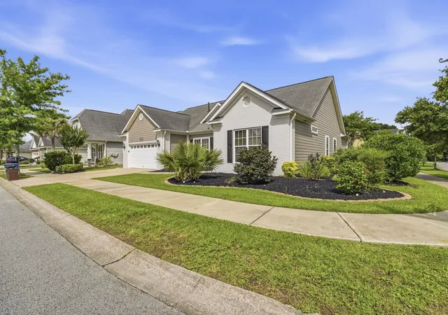 Photo 2 of Single family home for sale at 1101 Shire Way, Myrtle Beach, SC 29577 | MLS# 2615398 | Listing updated on 2026-09-03