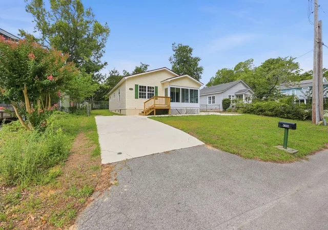 Photo 4 of Single family home for sale at 4356 Bayshore Dr, Little River, SC 29566 | MLS# 2615610 | Listing updated on 2026-09-12
