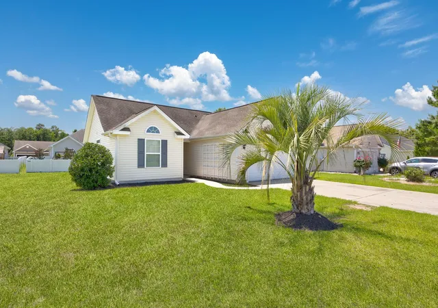 Photo 3 of Single family home for sale at 151 Heath Dr, Longs, SC 29568 | MLS# 2615788 | Listing updated on 2026-10-06