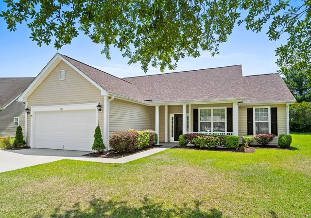 Photo 3 of Single family home for sale at 732 Gazania Ln, Myrtle Beach, SC 29579 | MLS# 2615872 | Listing updated on 2026-10-01