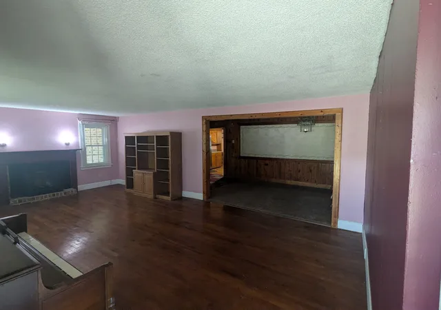 Photo 3 of Single family home for sale at 4878 S Fraser St, Georgetown, SC 29440 | MLS# 2615948 | Listing updated on 2026-09-30